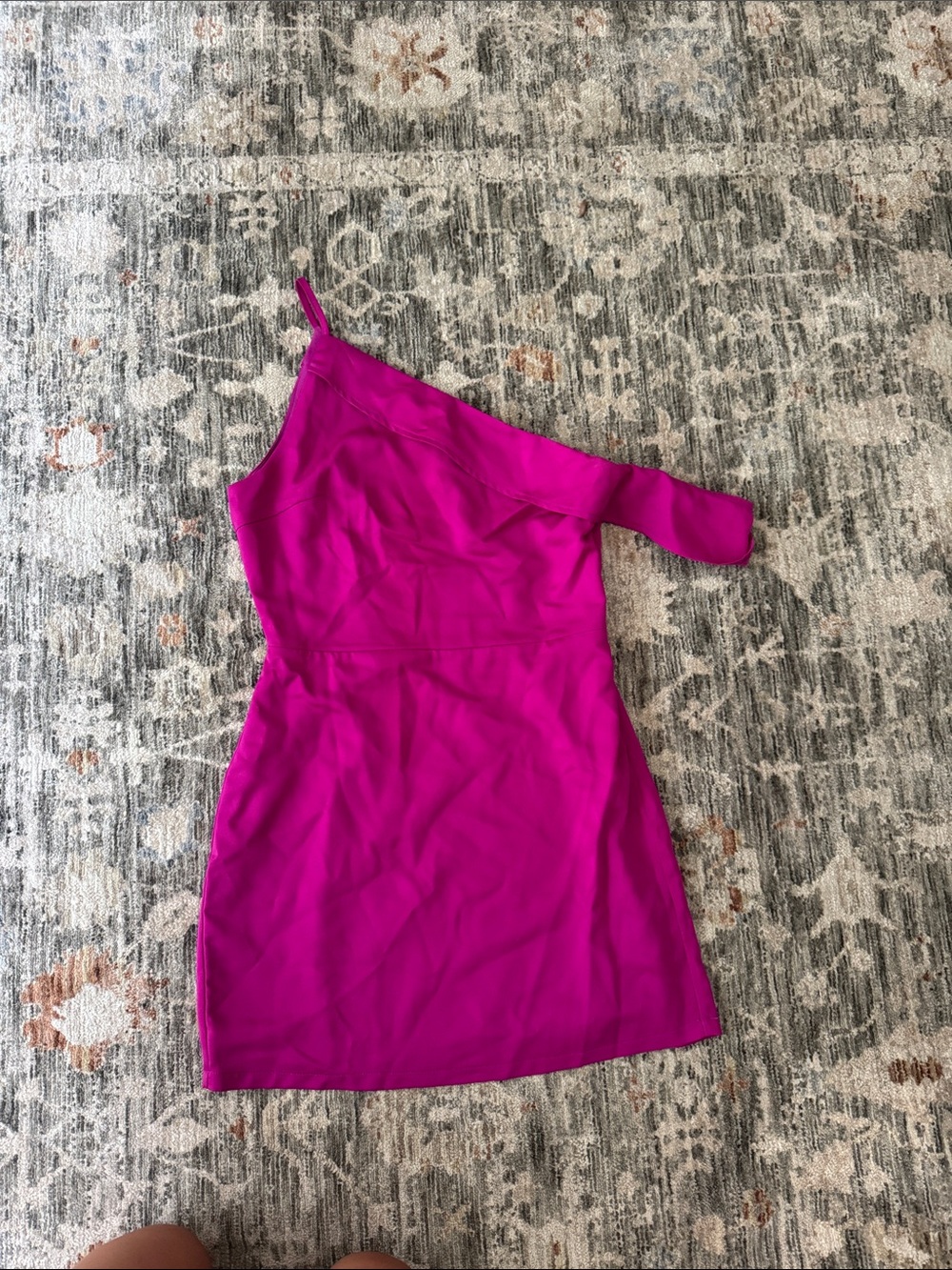superdown One-Shoulder Magenta Mini Dress